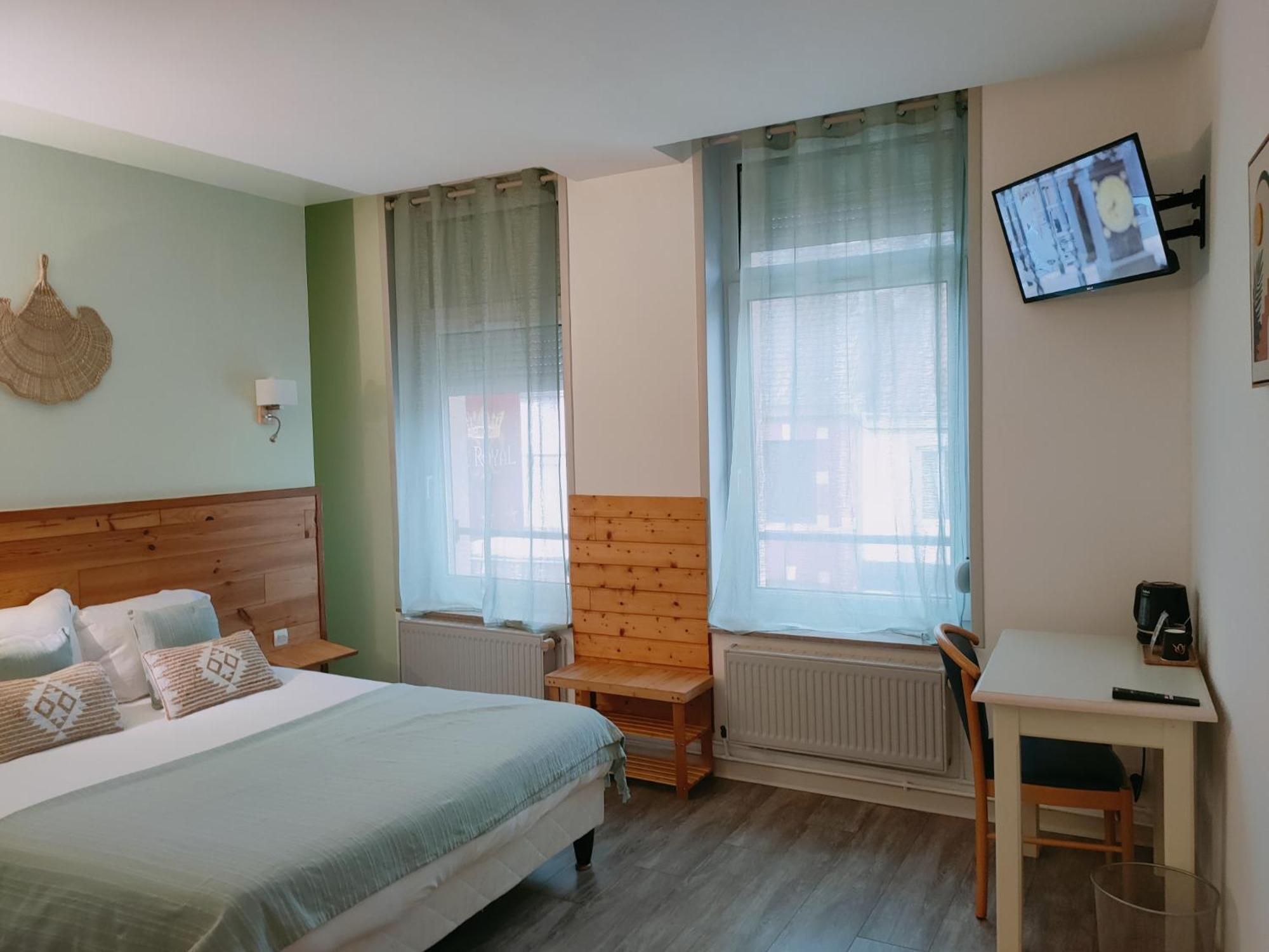 Le Royal Hotel Saint-Pol-sur-Ternoise Zewnętrze zdjęcie