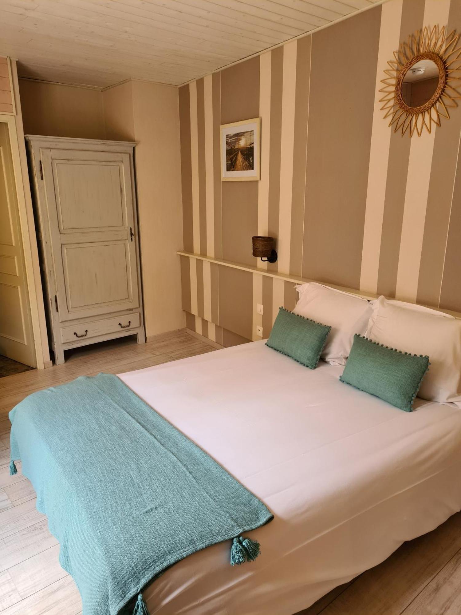 Le Royal Hotel Saint-Pol-sur-Ternoise Zewnętrze zdjęcie